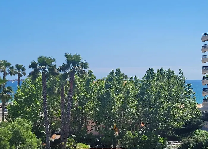 Bright Seafront Apartman Fréjus