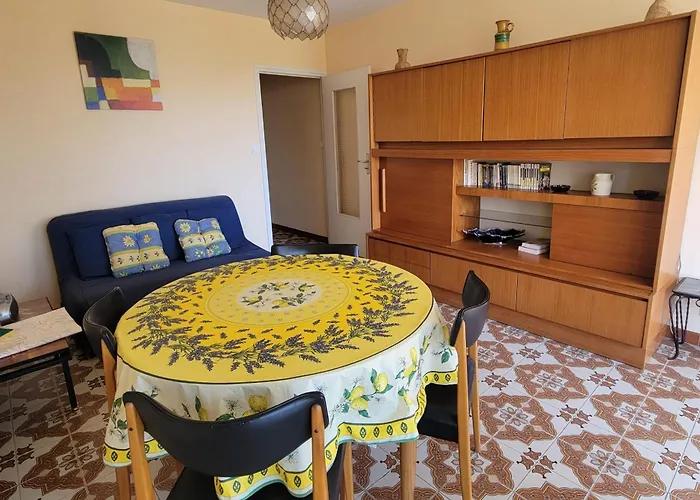 Apartman Bright Seafront